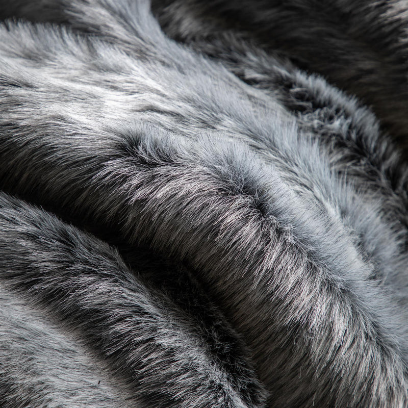 Snuggle Soft Fur Premium Throw