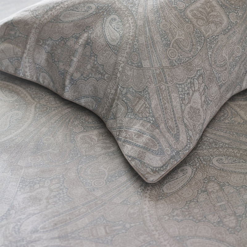 Elswick Paisley Bedding by Zoffany in Quartz Grey Silver