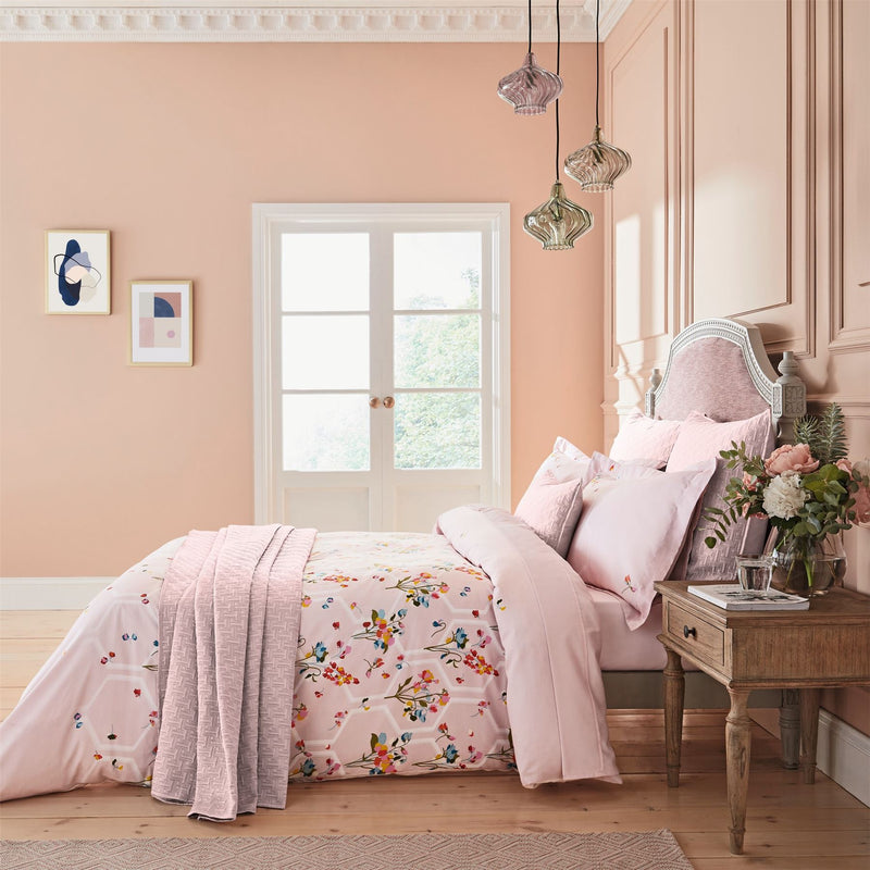 Peppermint Floral Bedding by Ted Baker in Soft Pink