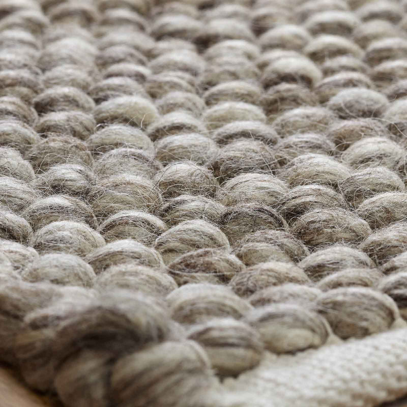 Savannah Wool Rug in Taupe