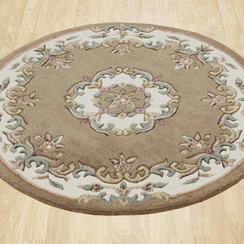Royal Aubusson Circular rugs in Beige